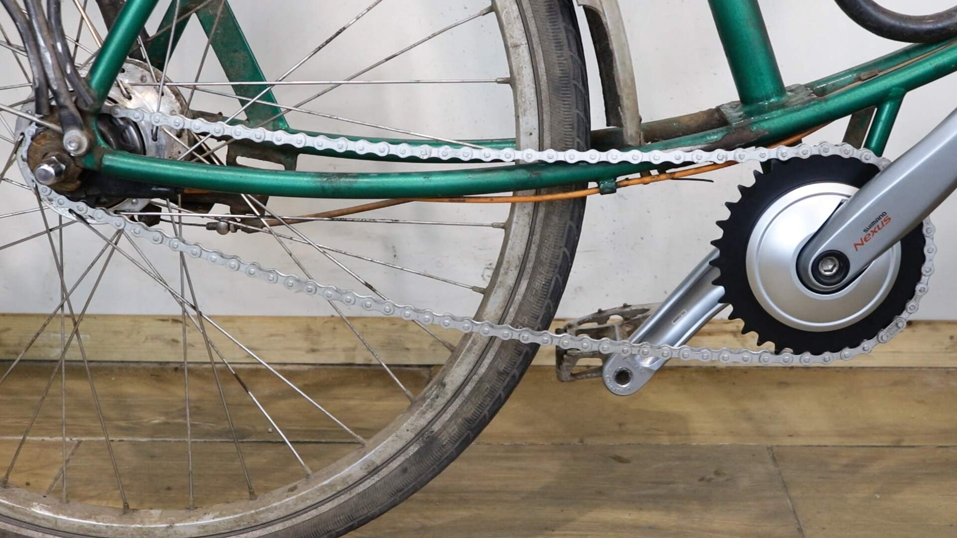 How To Tighten Bike Chain - Cycle Maintenance Academy